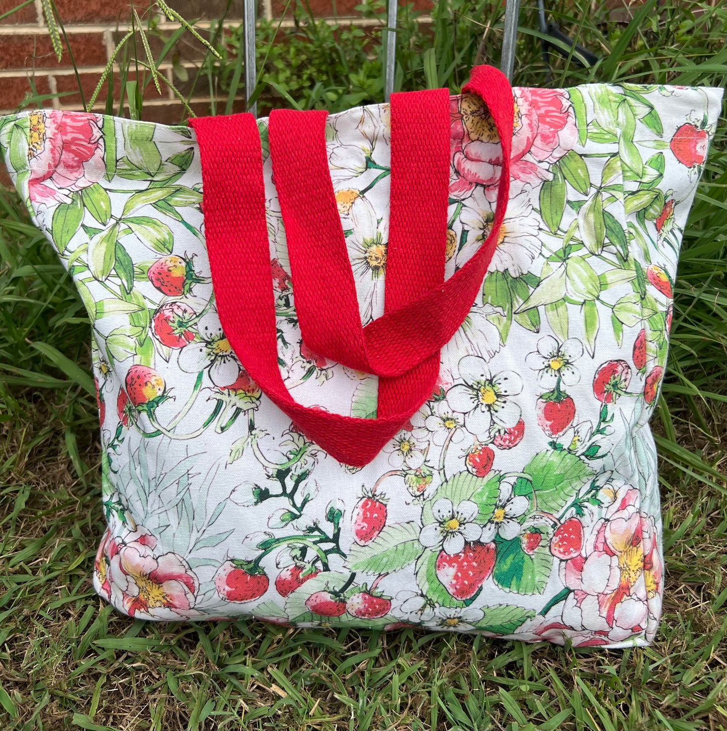 Floral Pink and Red Large Canvas Tote Bag – Strawberry Patch