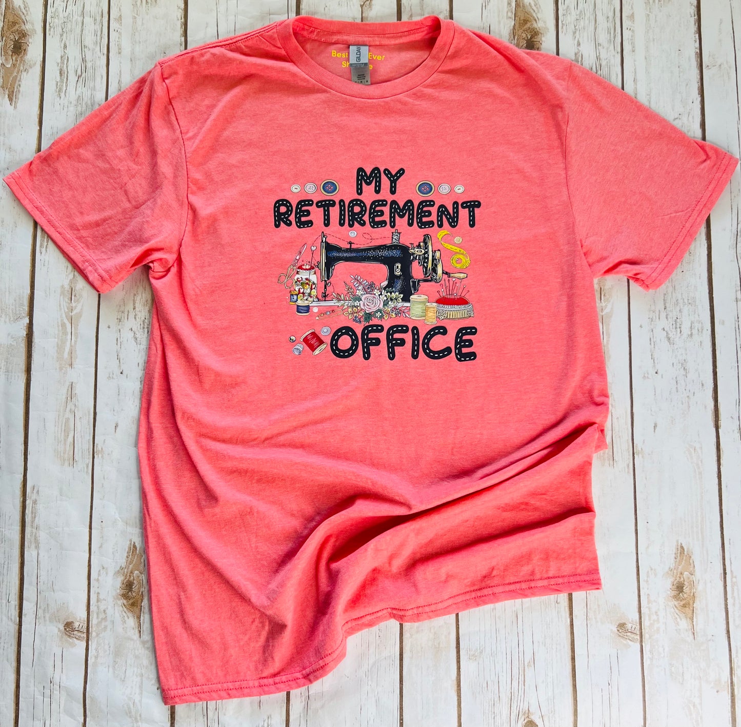 "My Retirement Office " Sewing Crafter T-Shirt Pinky Peach Medium